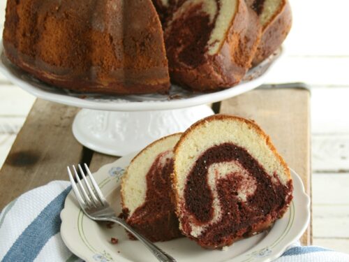 Red velvet marble swirl cake