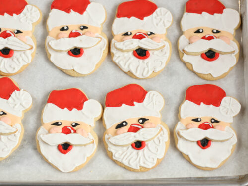 Christmas Decorated Sugar Cookies With Royal Icing A Farmgirl S Kitchen