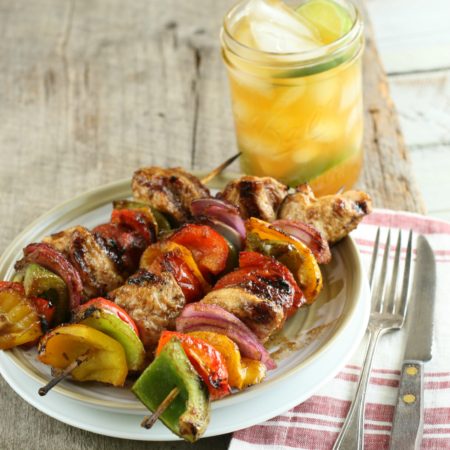 maple barbecue chicken kebabs with sweet tea
