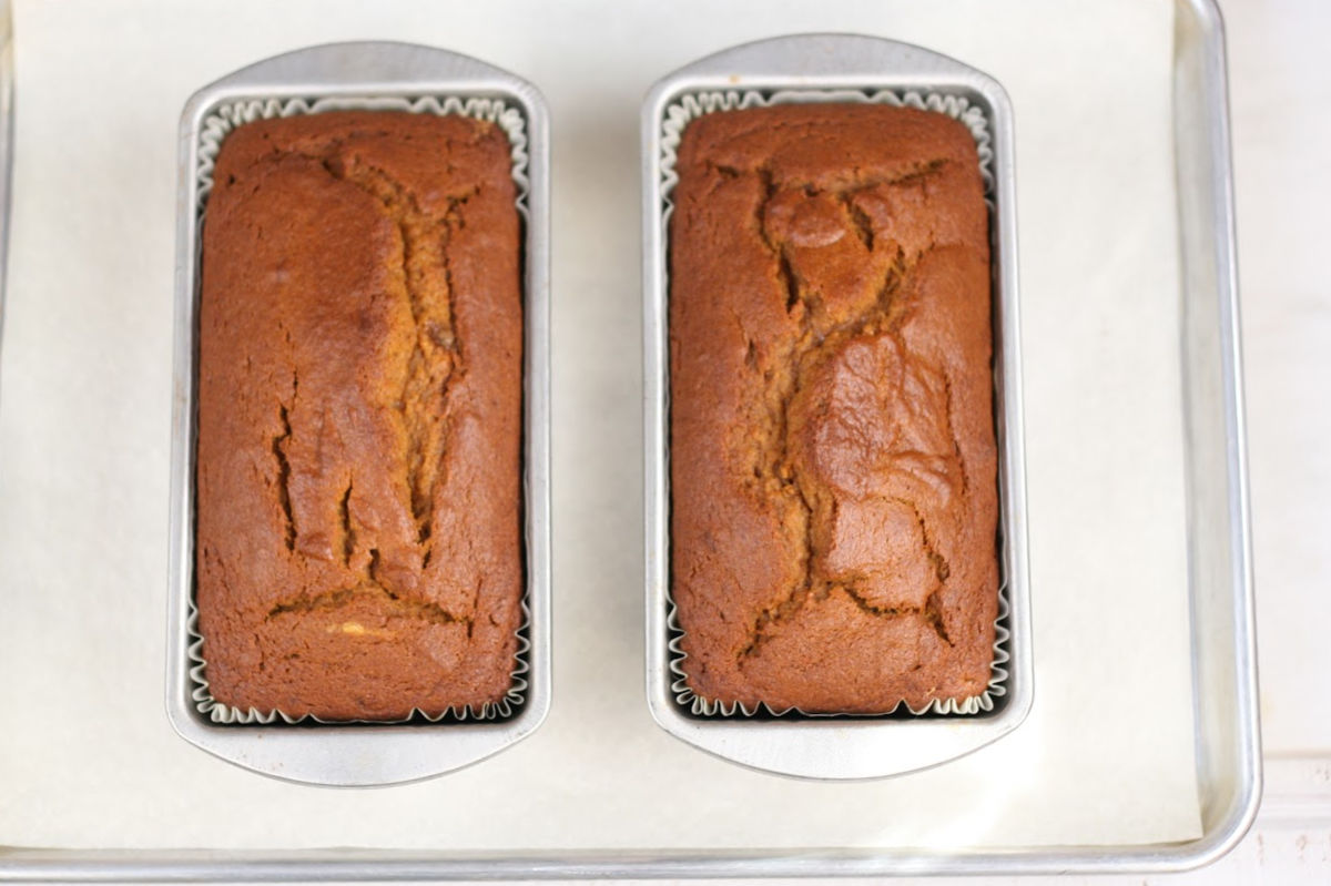 As a Pastry Cook, I Swear by This Loaf Pan for Pumpkin Bread